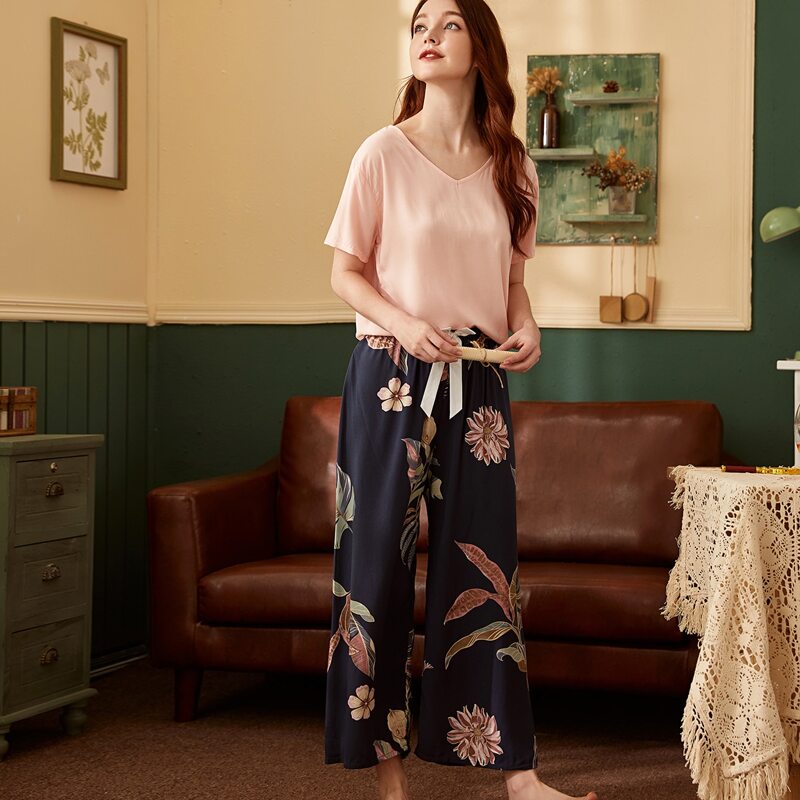 

Plants Print Bow Front Pajama Set, Multicolor