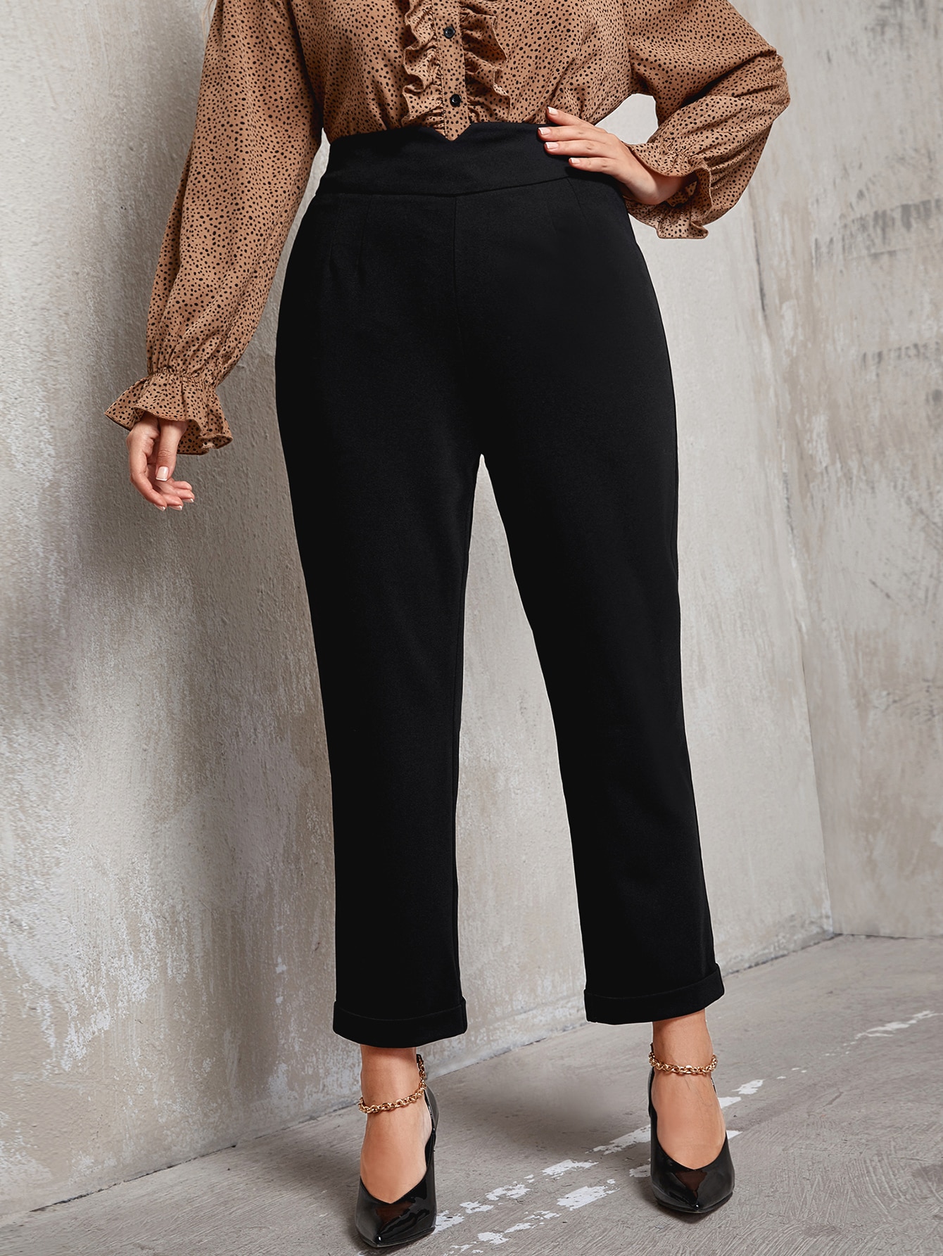 Plus Notched Waistband Cuffed Pants thumbnail