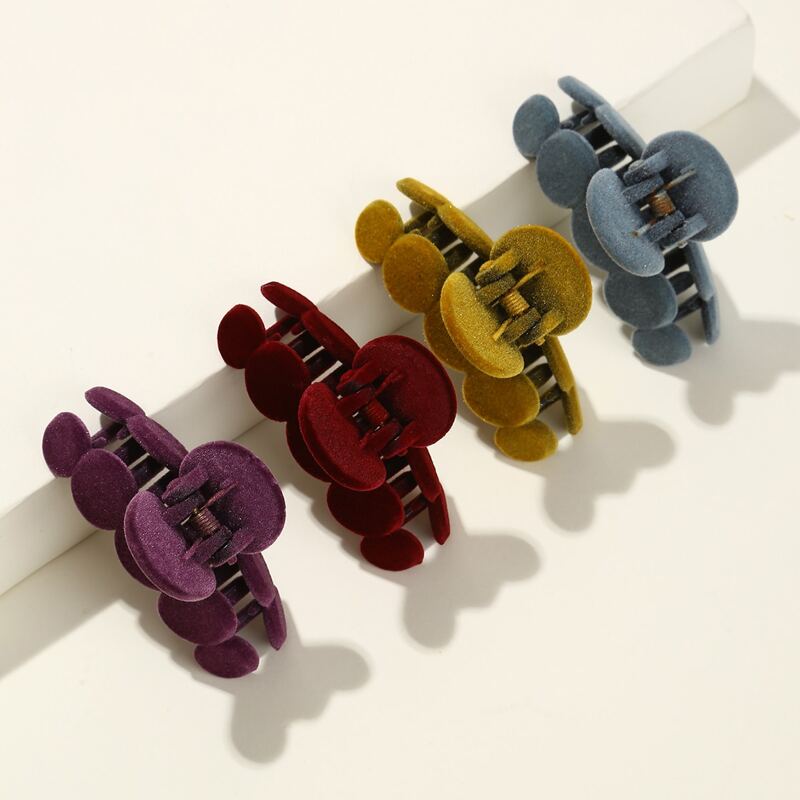 

4pcs Solid Hair Claw, Multicolor