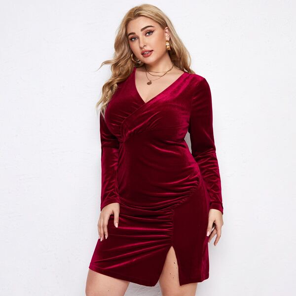 

Plus Velvet V-neck Split Hem Bodycon Dress, Burgundy