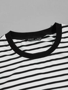 Manfinity VCAY Men Patched Detail Striped Tee - Black and White - View 3