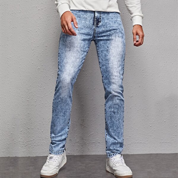 

Men Flakes Straight Leg Jeans, Light wash