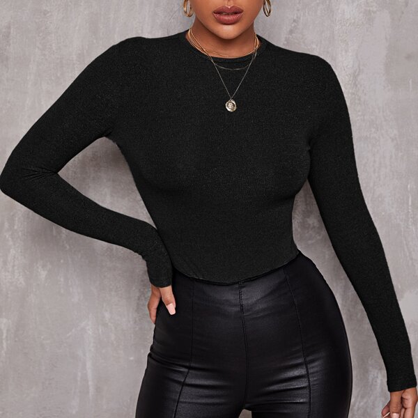 

Solid Slim Crop Tee, Black