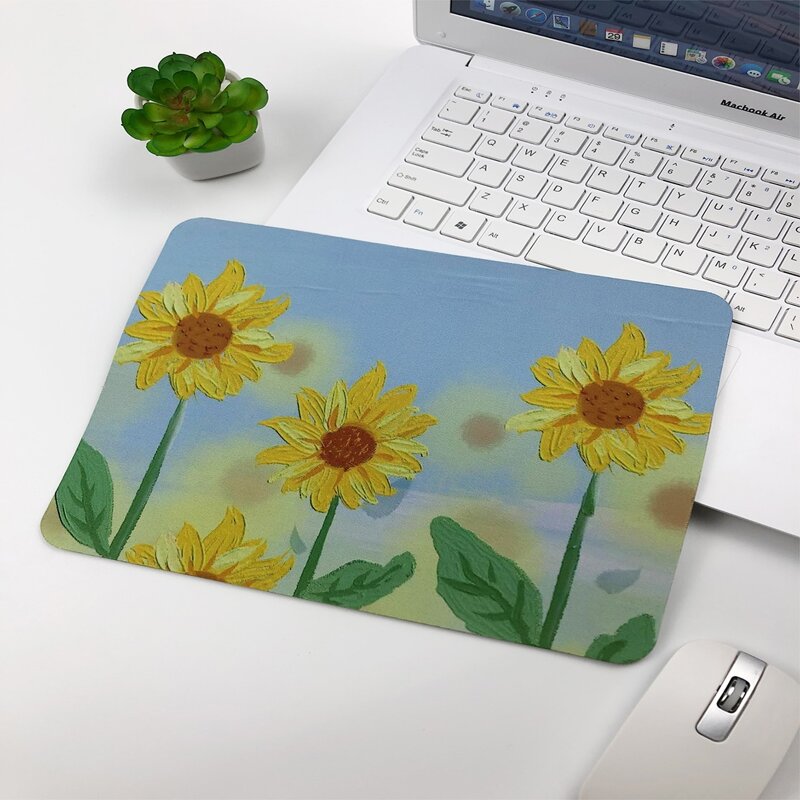 

Sunflower Pattern Mouse Pad, Multicolor