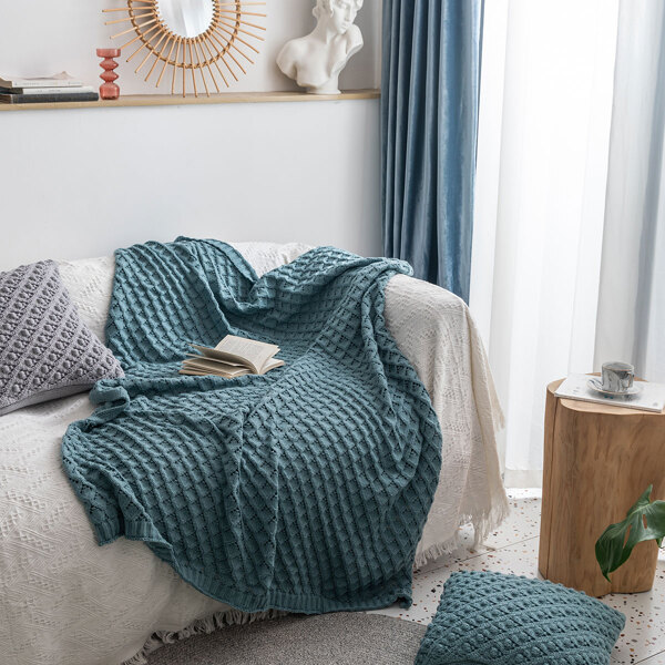 

1pc Solid Color Knitted Blanket, Teal blue