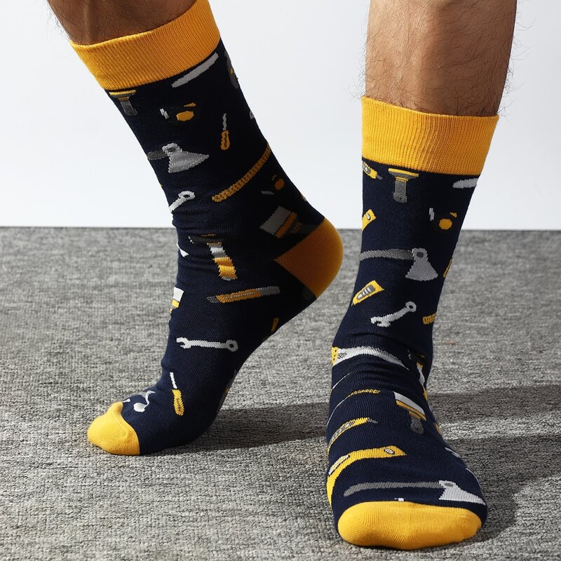 

Guys Cartoon Repair Tool Print Socks, Multicolor