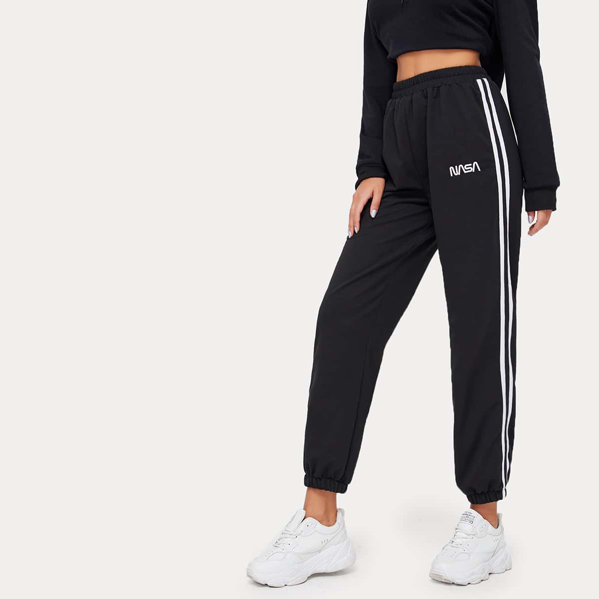 

Letter Embroidery Stripe Tape Pants, Black
