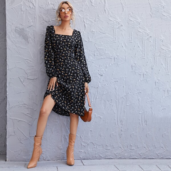 

Lantern Sleeve Ditsy Floral Dress, Black