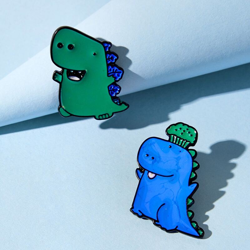

2pcs Cartoon Dinosaur Brooch, Multicolor
