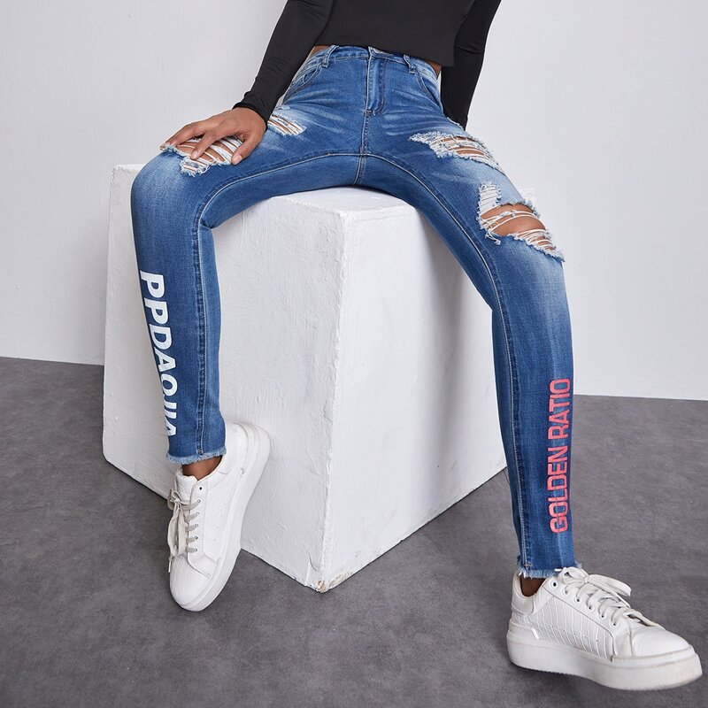 

Letter Graphic Raw Hem Ripped Skinny Jeans, Medium wash