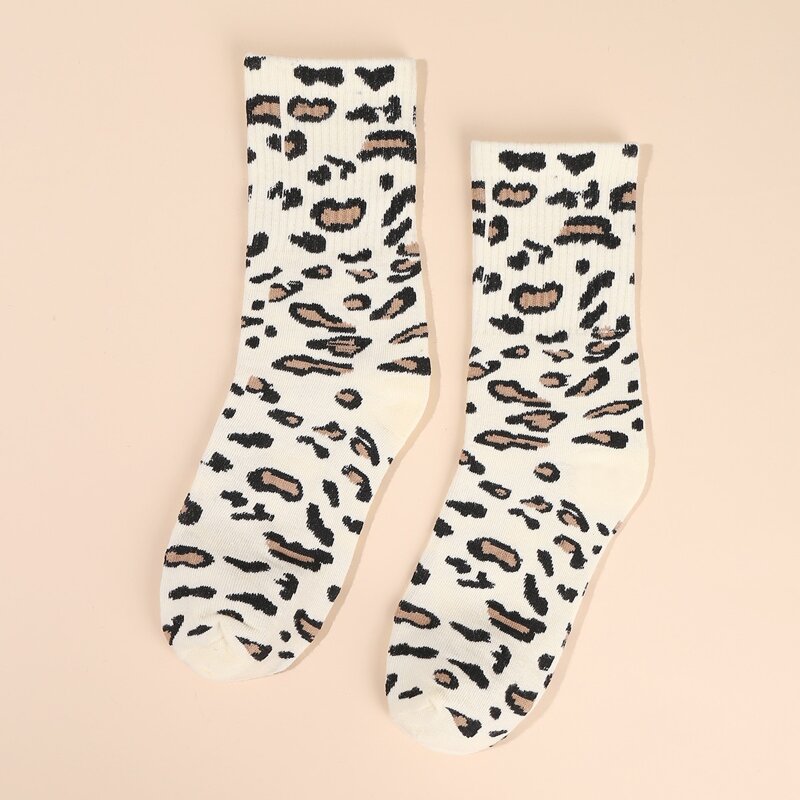 

1pair Leopard Print Crew Socks, Multicolor