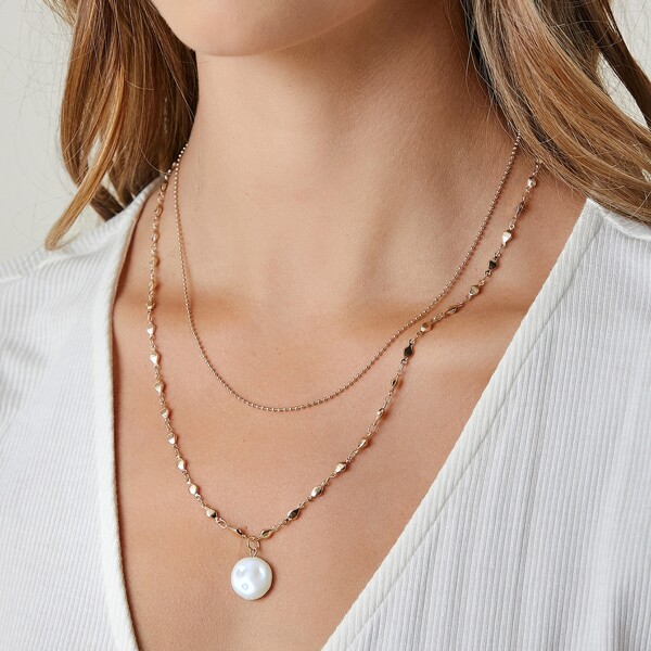

Single Flat Pearl Pendant Layered Necklace, Gold