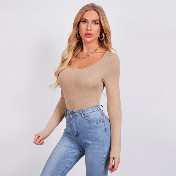 

Scoop Neck Fitted Tee, Apricot