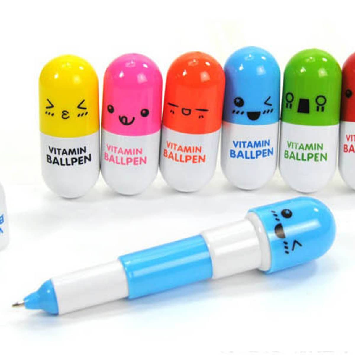 

3pcs Random Capsule Shaped Ballpoint Pen, Multicolor