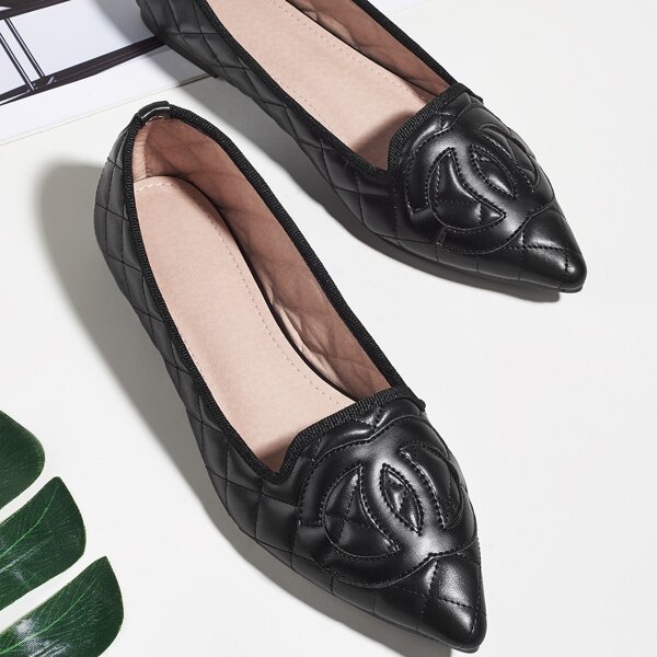 

Quilted Slip On Flats, Black
