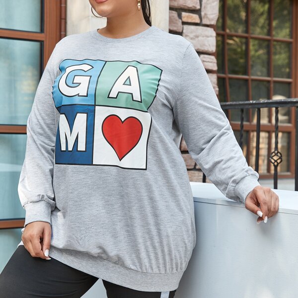 

Plus Letter And Heart Print Sweatshirt, Light grey