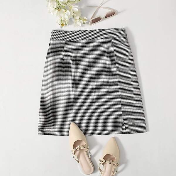 

Plus Houndstooth Split Hem Straight Skirt, Black and white