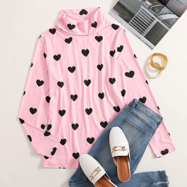 

Plus Funnel Neck Heart Print Tee, Baby pink