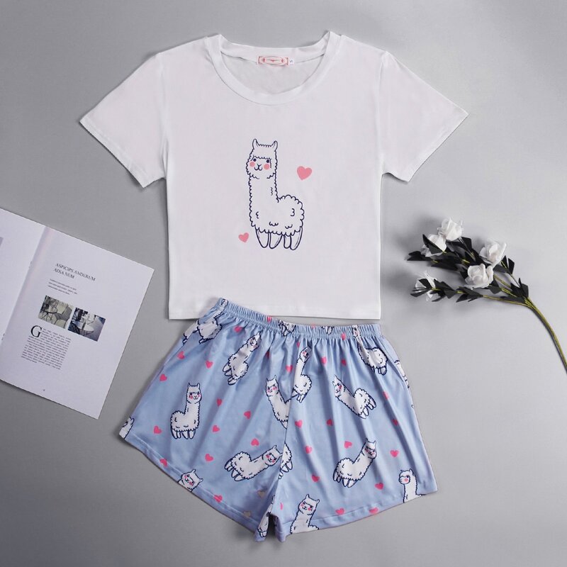 

Alpaca And Heart Graphic Pajama Set, Multicolor