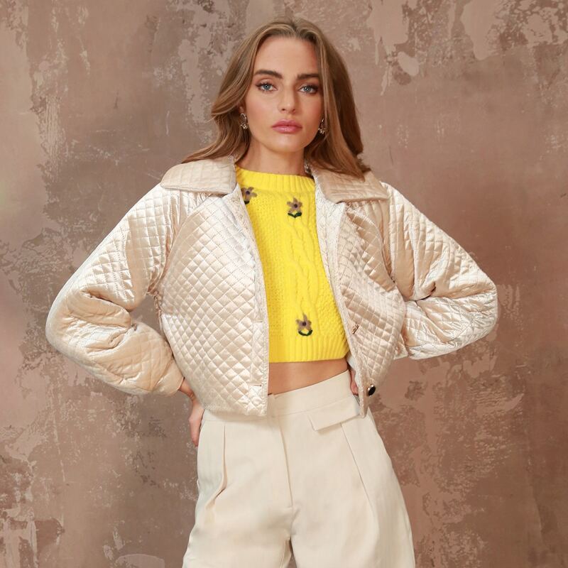 

Raglan Sleeve Button Placket Quilted Jacket, Champagne