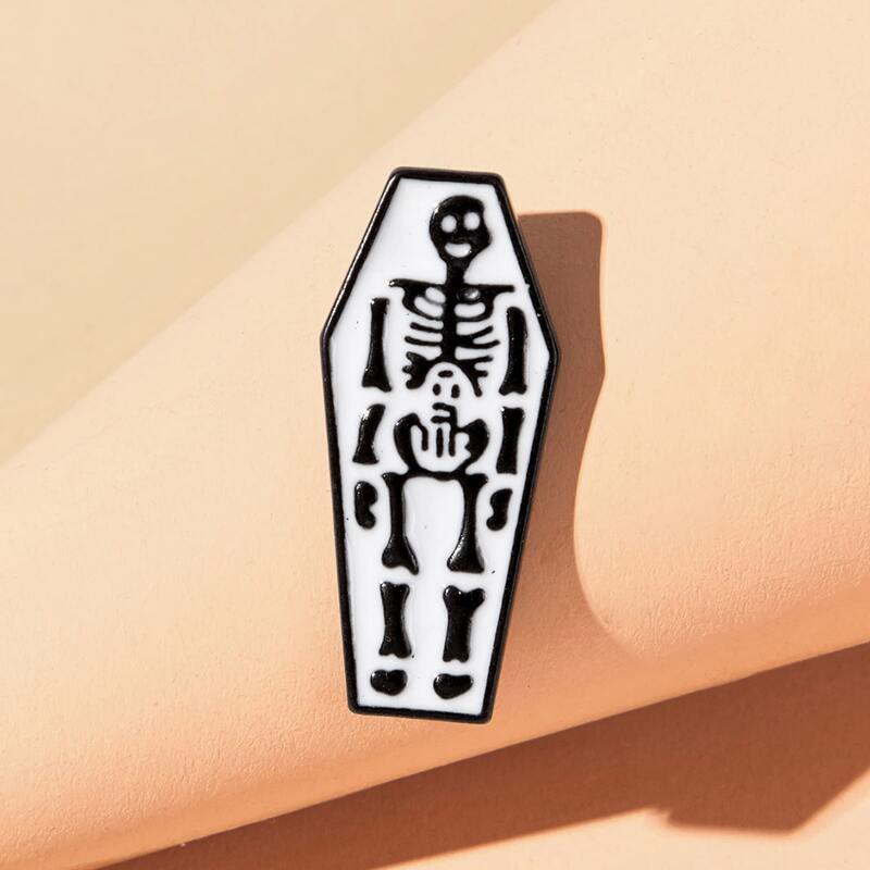

1pc Skeleton Brooch, Black and white