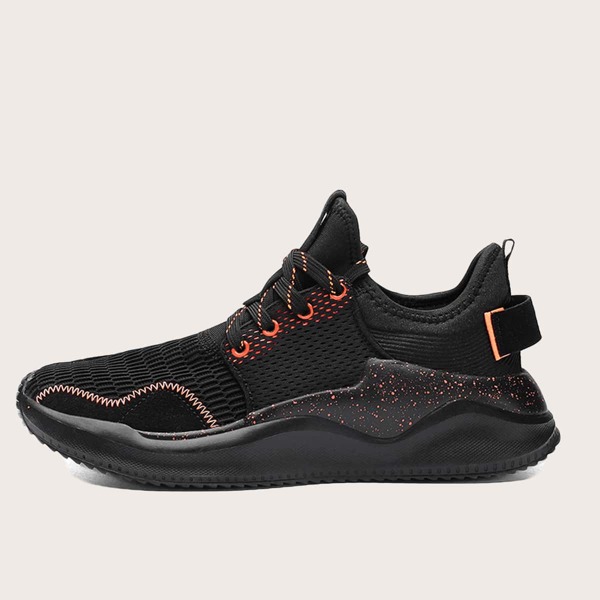 

Men Lace-up Decor Wide Fit Sneakers, Black