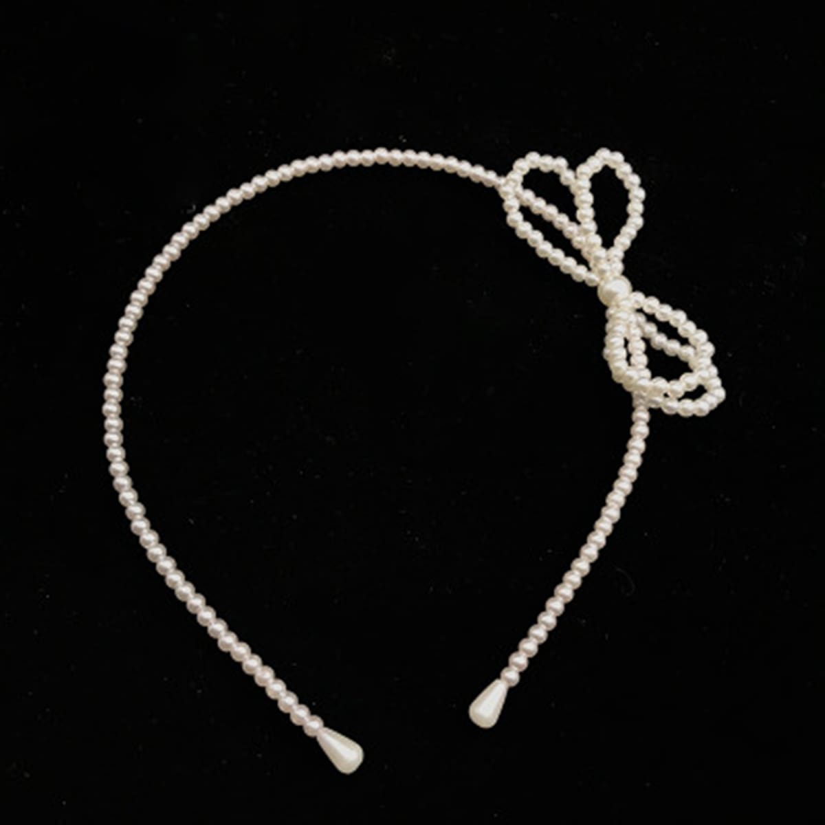 

Faux Pearl Beaded Bow Hair Hoop, White