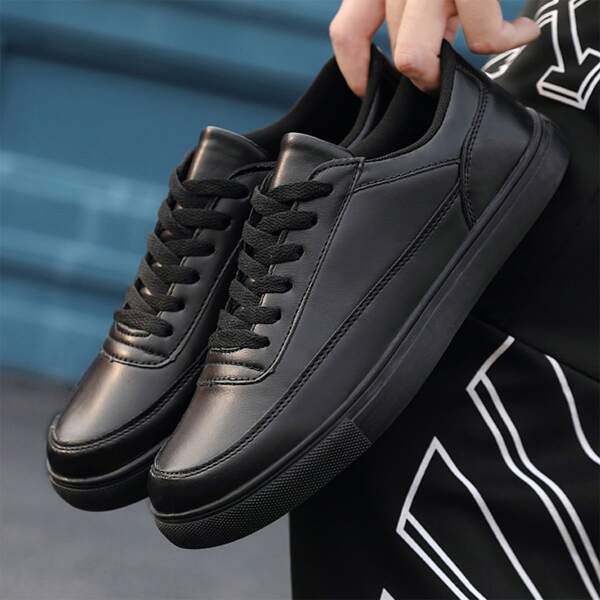 

Men Lace Up Front Skate Shoes, Black