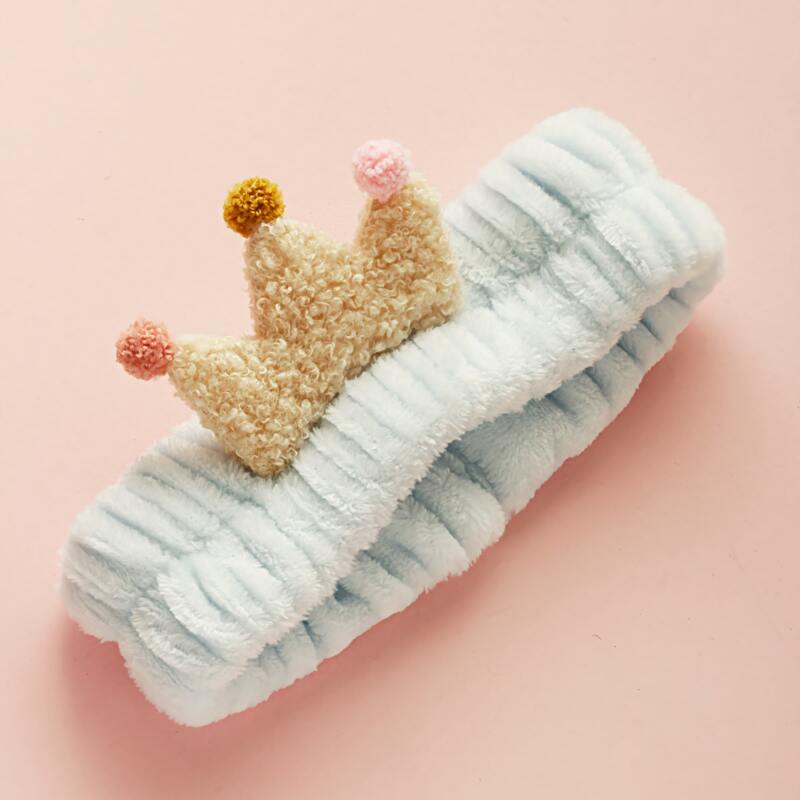 

Crown Decor Bath Headband, Multicolor
