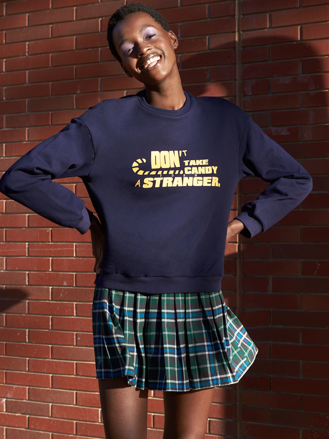 Drop Shoulder Slogan Graphic Pullover thumbnail