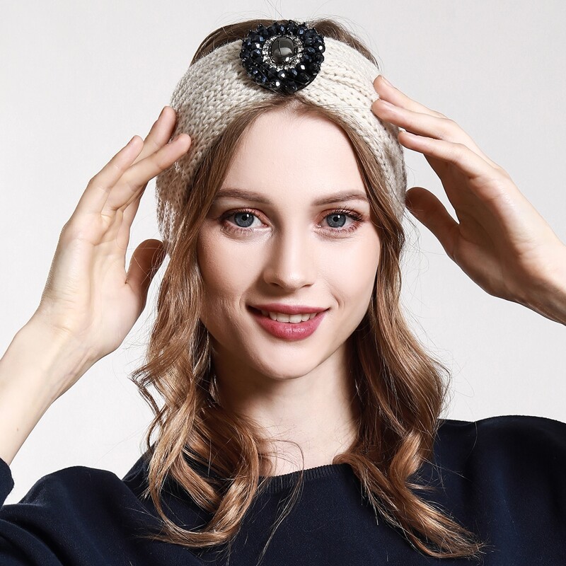 

Rhinestone Decor Knitted Headband, Multicolor