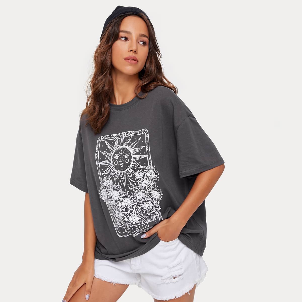 

Letter Sun & Flower Graphic Oversized Tee, Dark grey