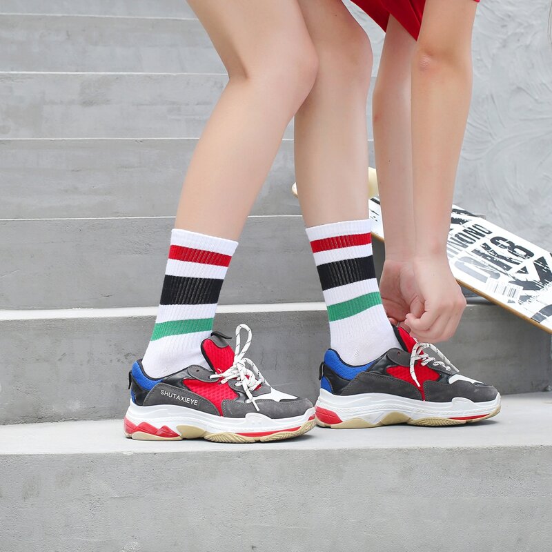 

1pair Stripe Socks, Multicolor