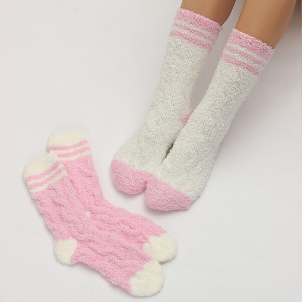 

2pairs Two Tone Fuzzy Socks, Multicolor