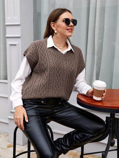 Plus V-neck Cable Knit Sweater Vest Without Blouse
