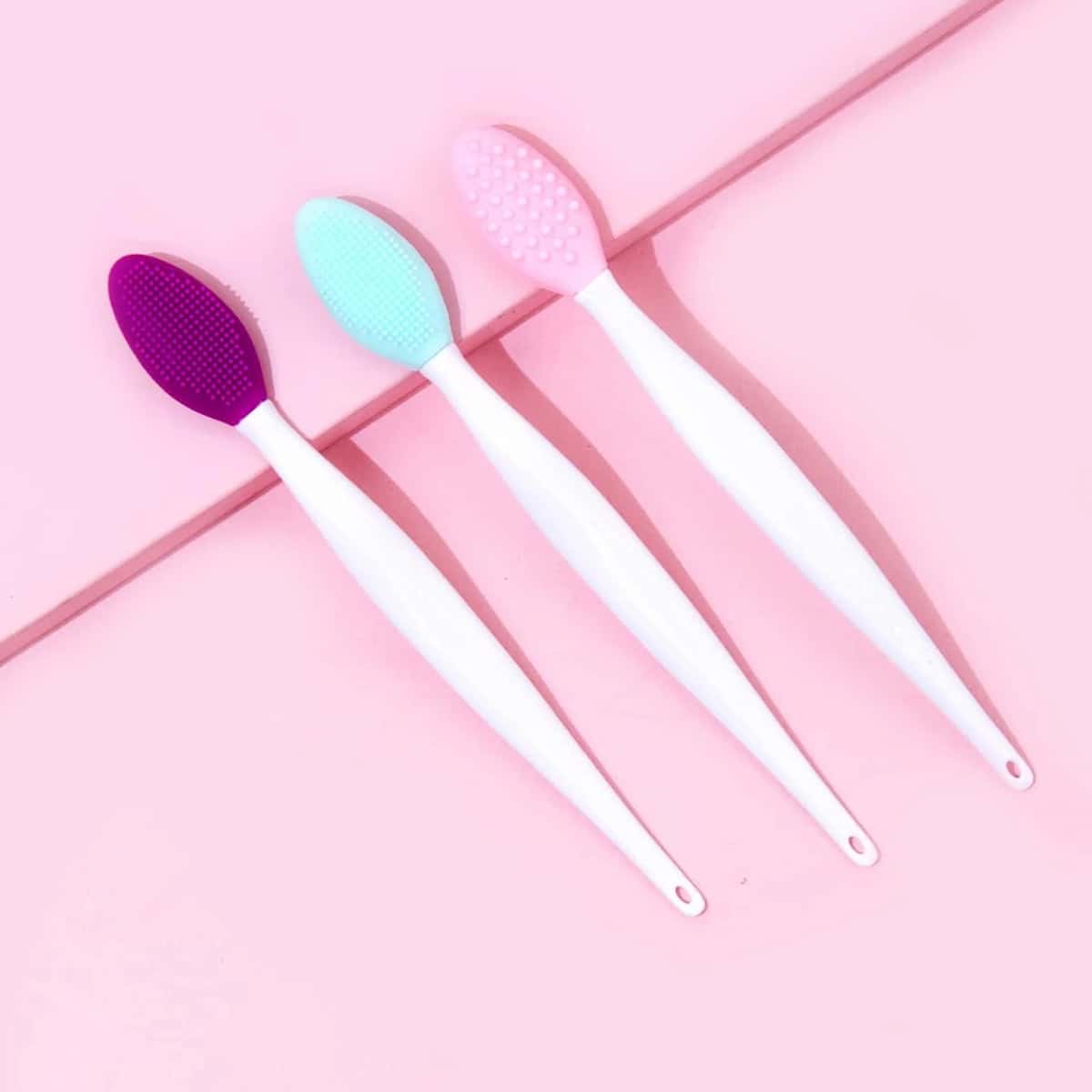

1pc Random Color Comedo Cleaning Brush, Multicolor