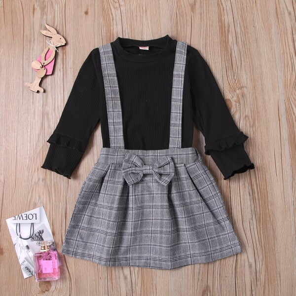 

Toddler Girls Rib-Knit Tee & Plaid Bow Front Pinafore Skirt Set, Multicolor