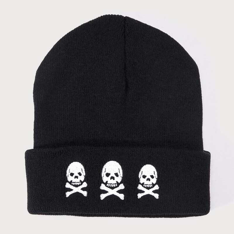 

Skull Embroidery Beanie, Black