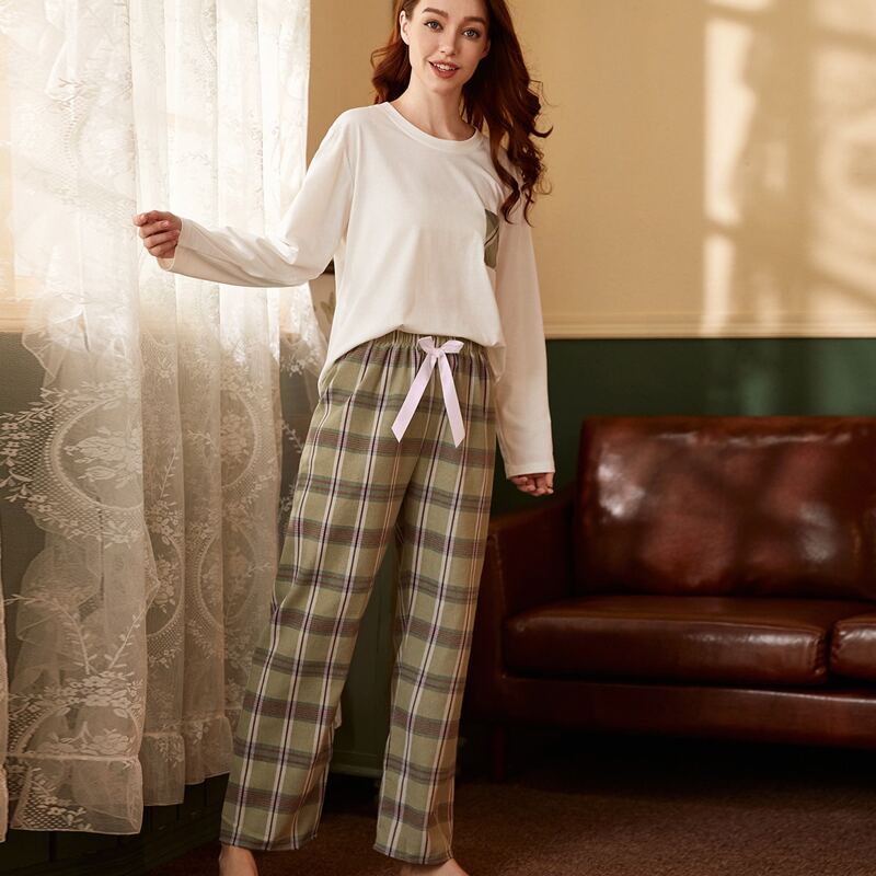 

Contrast Pocket Tee & Plaid Pants Pajama Set, Multicolor