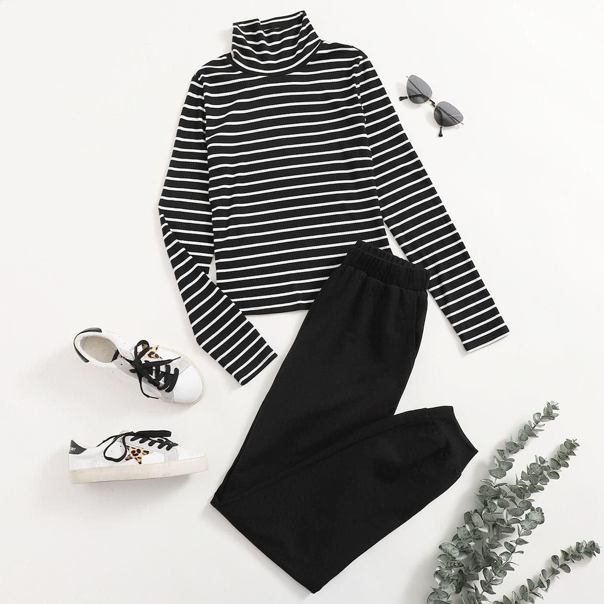 

Turtleneck Striped Tee & Sweatpants Set, Black
