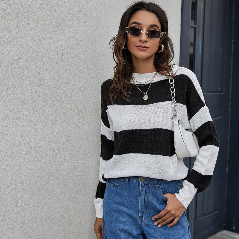 

Drop Shoulder Color Block Sweater, Black and white