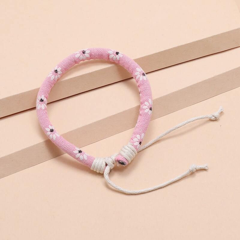 

1pc Floral Bracelet, Pink