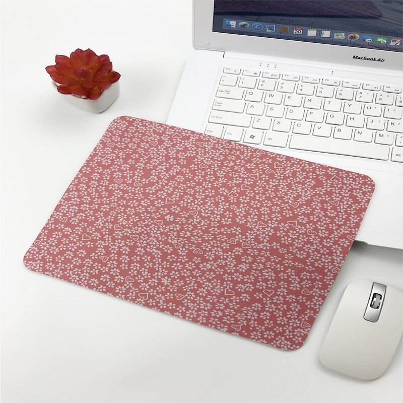 

Flower Print Mouse Pad, Multicolor