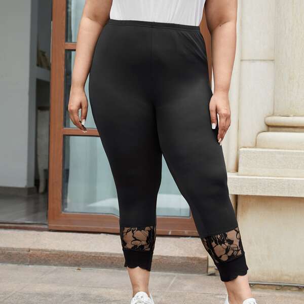 

Plus Lace Insert Scallop Edge Leggings, Black