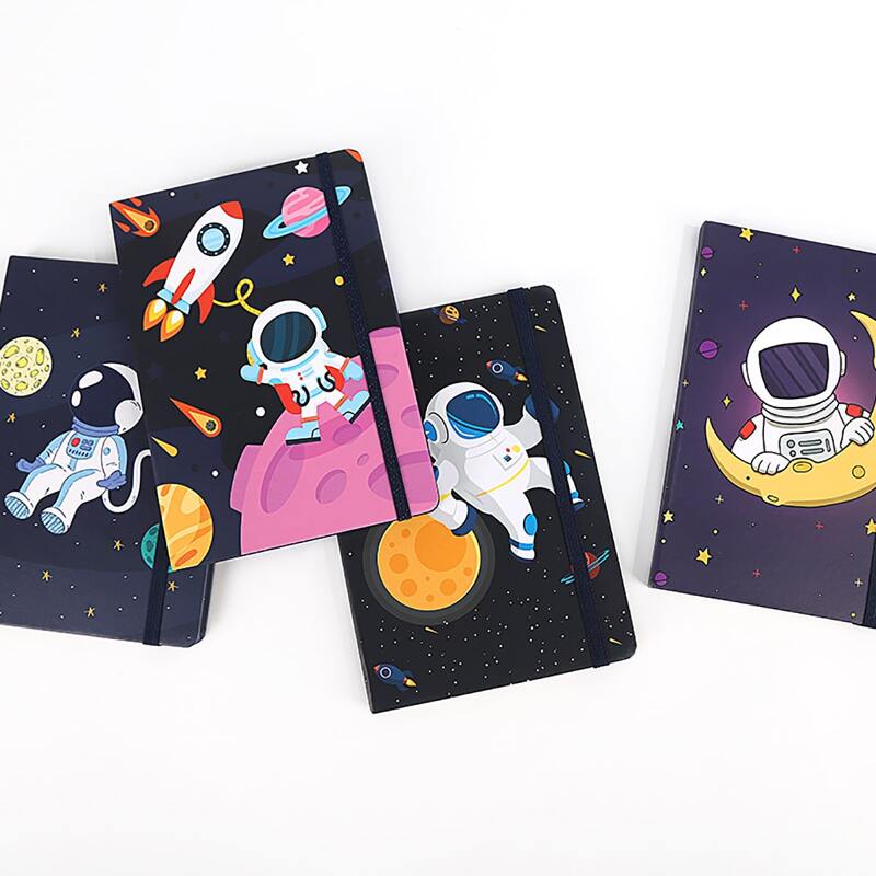 

1pc Astronaut Print Random Notebook, Multicolor