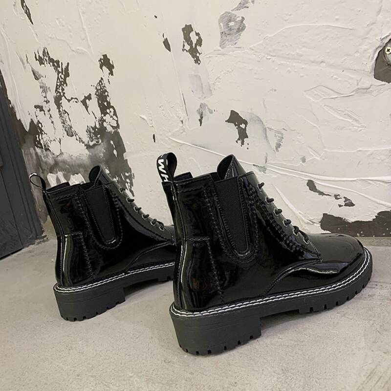 

Lace-up Front Chelsea Boots, Black