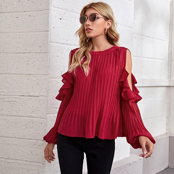 

Cutout Detail Ruffle Lantern Sleeve Pleated Top, Red