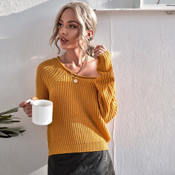 

Solid Raglan Sleeve Sweater, Mustard yellow