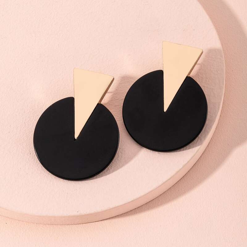 

Geo Stud Earrings, Black