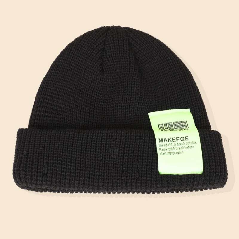 

Guys Letter Patch Beanie, Black
